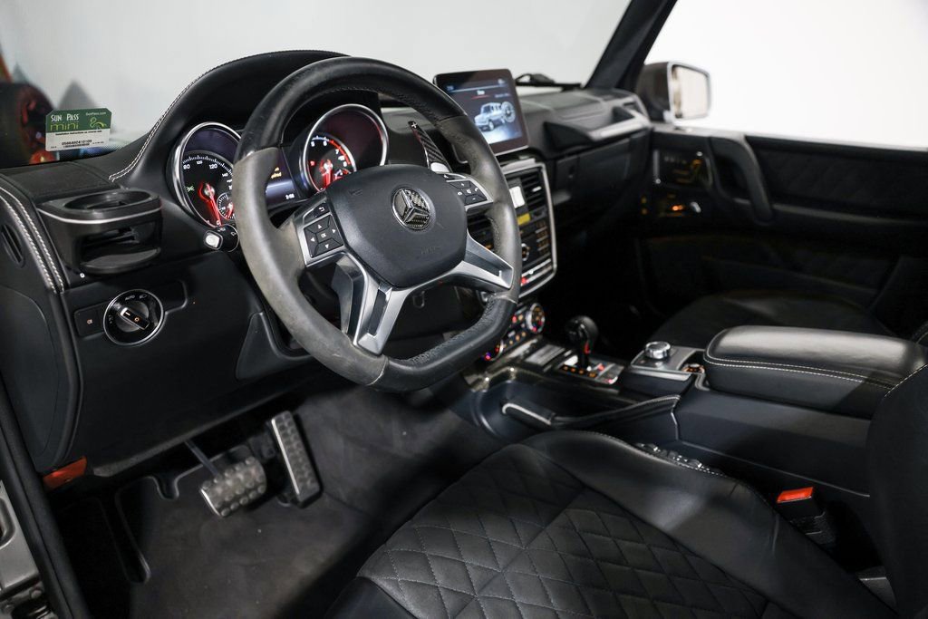 Used 2017 Mercedes-Benz G 550 Squared image 27