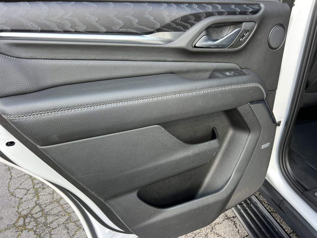 Used 2023 GMC Yukon Denali w/ Max Trailering Package image 18