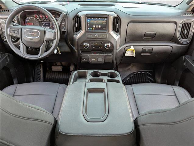 Used 2022 GMC Sierra 3500 Pro w/ Convenience Package image 17