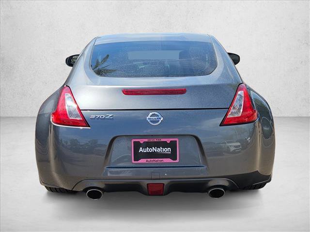 Used 2016 Nissan 370Z Coupe RWD image 6