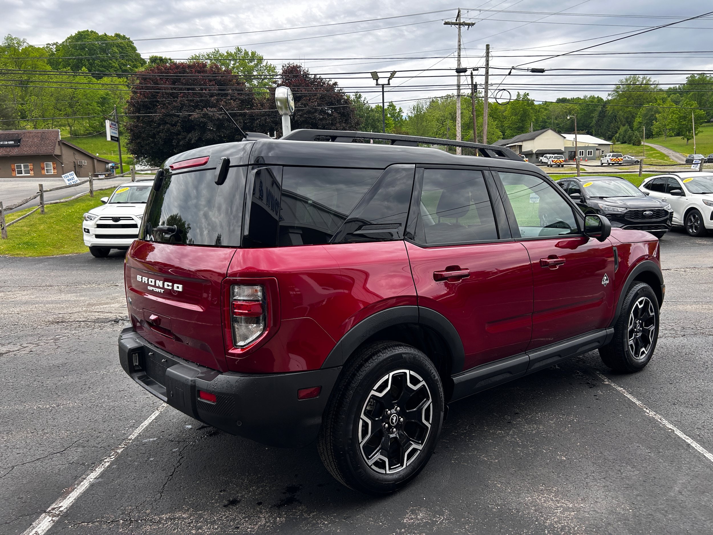 Used 2025 Ford Bronco Sport Outer Banks w/ Outer Banks Tech Package+ AWD/4WD image 10