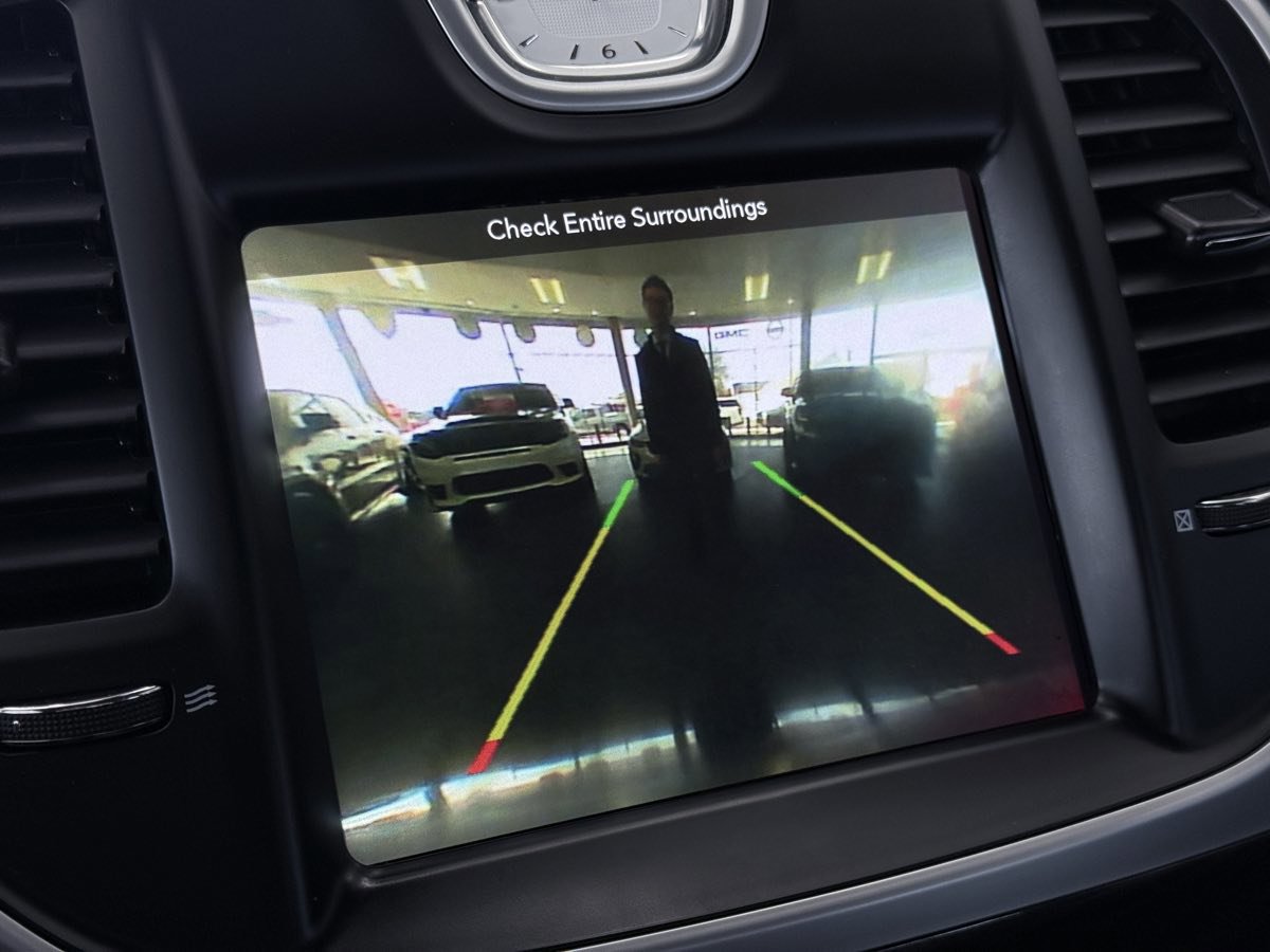 Used 2019 Chrysler 300 Touring L w/ Quick Order Package 22F image 62