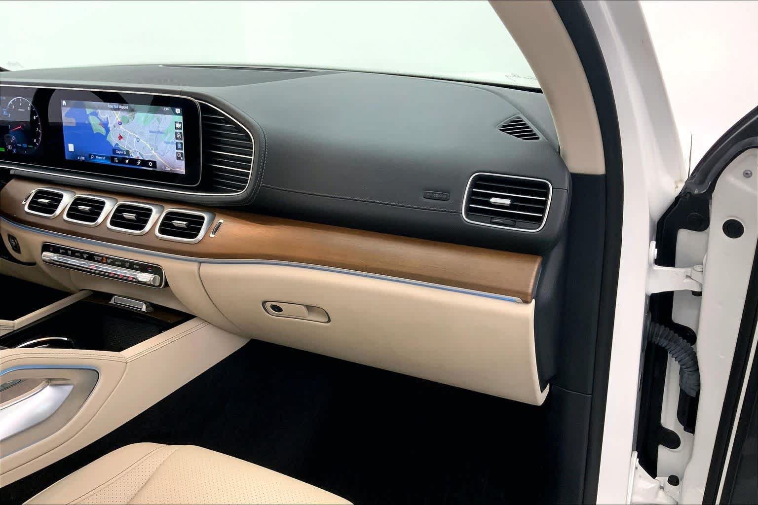 Certified 2021 Mercedes-Benz GLS 450 4MATIC image 27