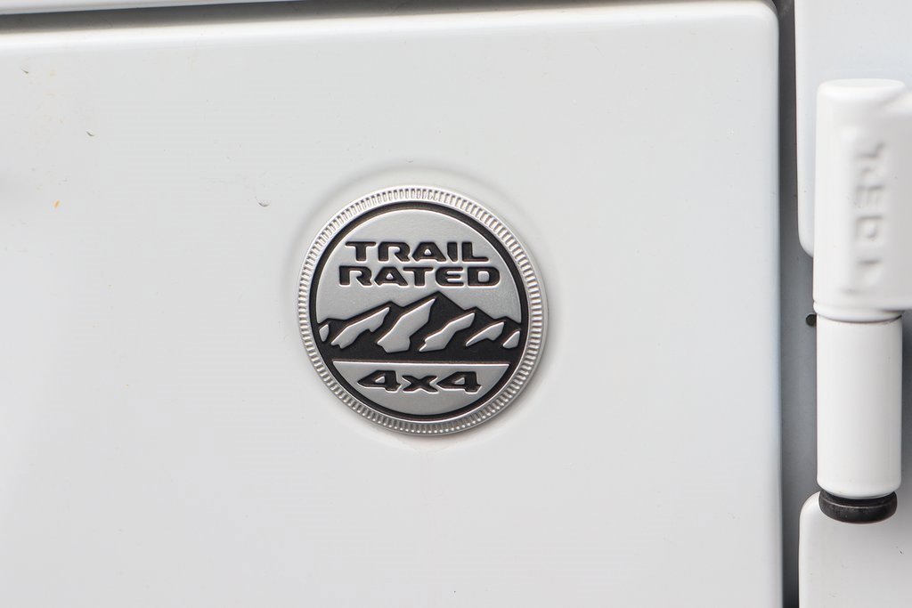 Used 2021 Jeep Gladiator Overland w/ LED Lighting Group image 44