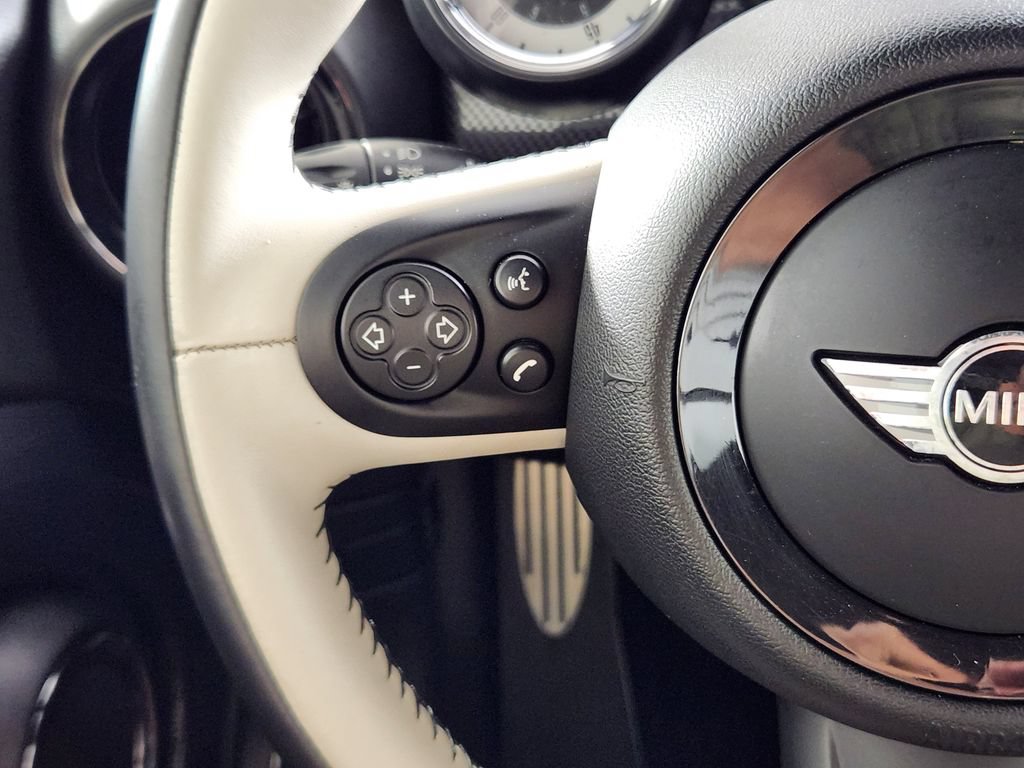 Used 2013 MINI Cooper S FWD image 19