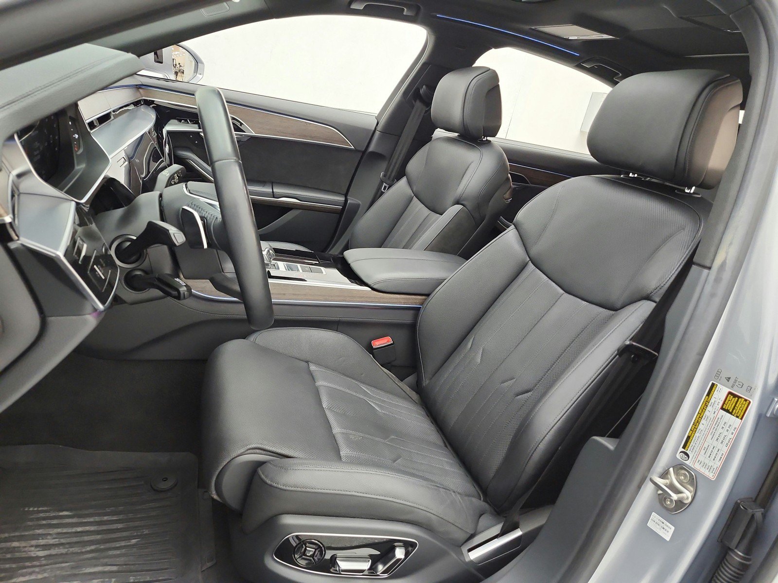 Used 2021 Audi A8 L 3.0T w/ Executive Plus Package AWD/4WD image 10