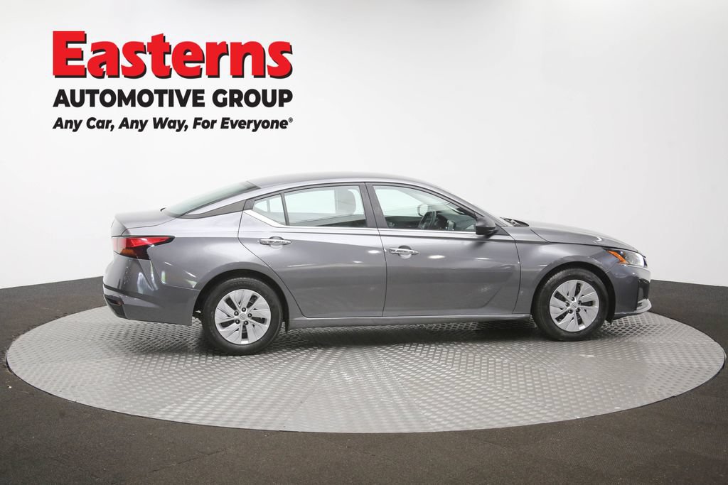 Used 2024 Nissan Altima 2.5 S FWD image 39