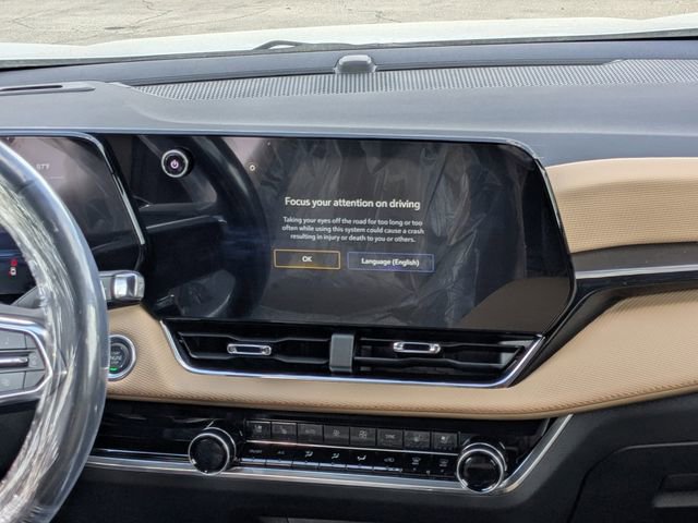New 2026 Chevrolet Equinox ACTIV w/ Convenience Package III FWD image 17