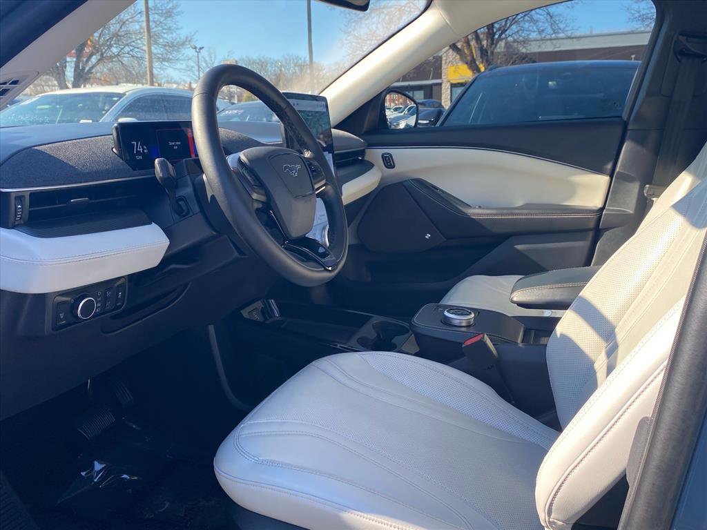 Used 2023 Ford Mustang Mach-E Premium image 11