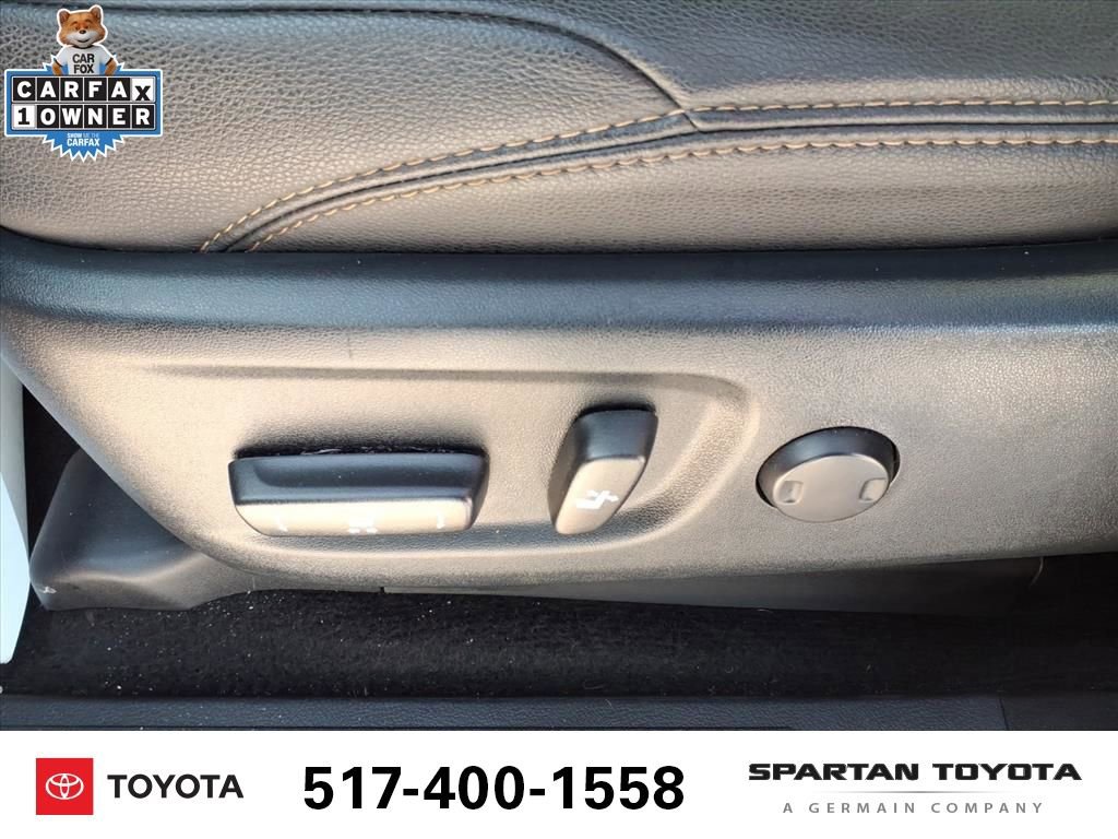 Used 2023 Toyota 4Runner 40th Anniversary SE image 15