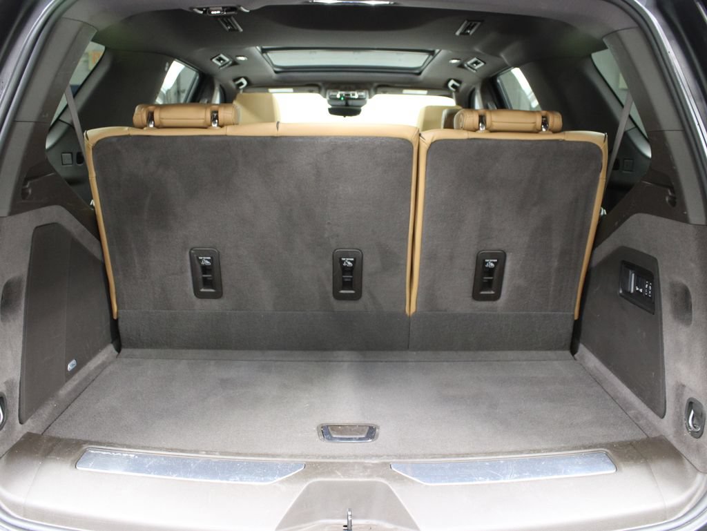 Used 2025 Cadillac Escalade Premium Luxury w/ Touring Package AWD/4WD image 49