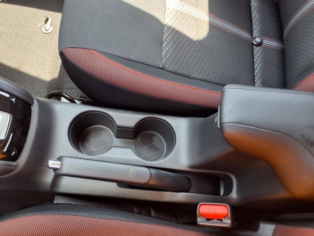 New 2025 Nissan Versa SR w/ Trunk Package image 19