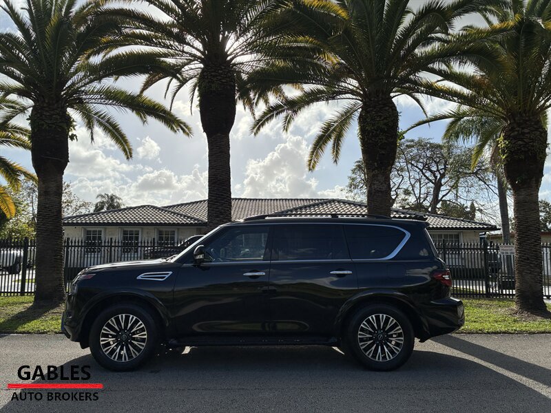 Used 2024 Nissan Armada SL w/ Midnight Edition Package AWD/4WD image 8