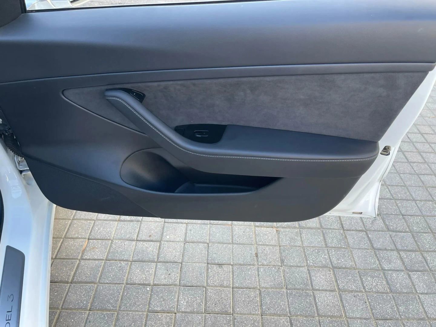 Used 2019 Tesla Model 3 Standard Range Plus image 26