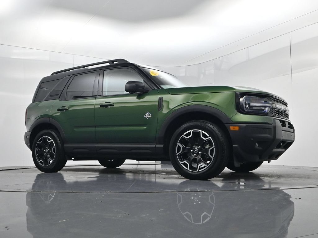 Used 2025 Ford Bronco Sport Outer Banks w/ Outer Banks Tech Package+ AWD/4WD image 40