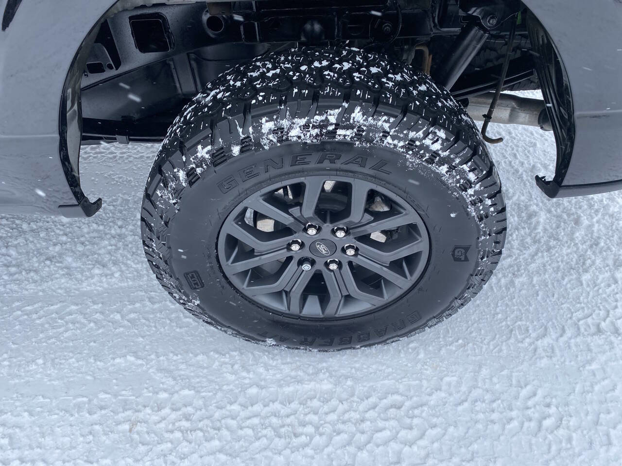 Used 2024 Ford F150 Tremor w/ Bed Utility Package image 13