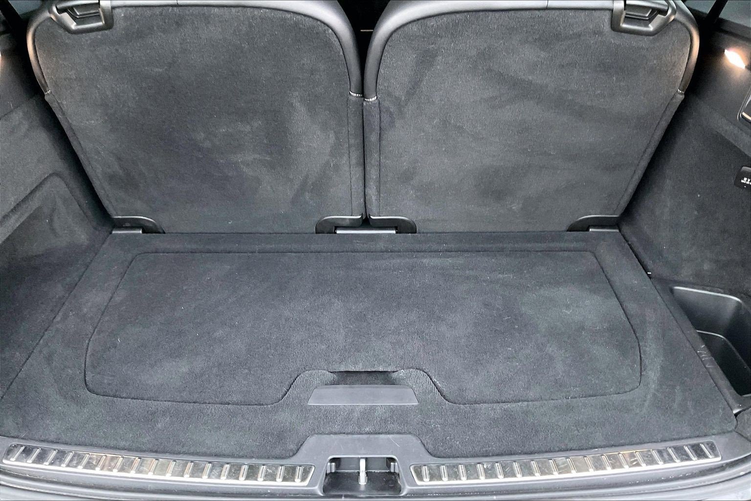 Used 2022 Volvo XC90 T6 Inscription w/ Climate Package image 27