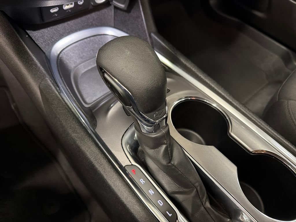 Used 2023 Chevrolet Malibu LT image 28