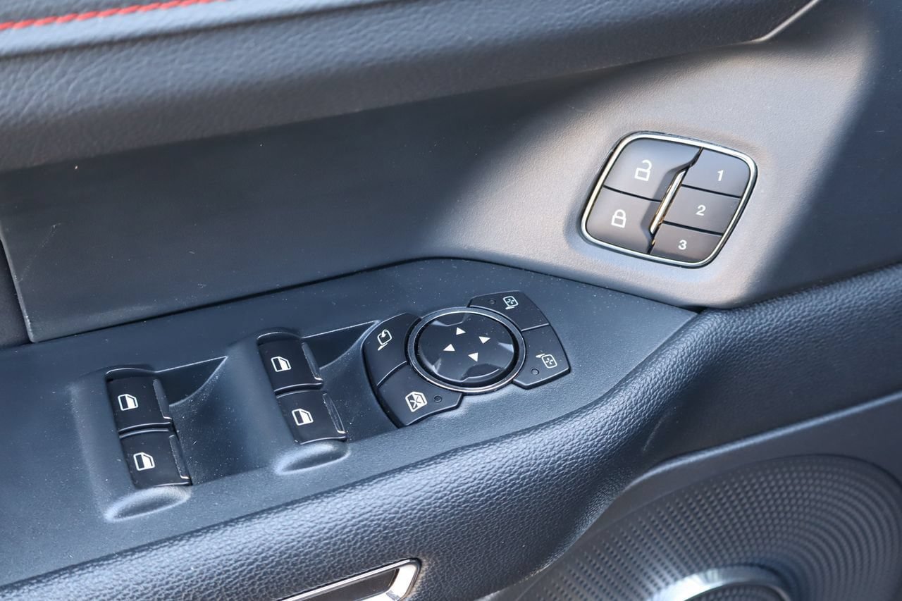 Used 2022 Ford Expedition Limited RWD image 23