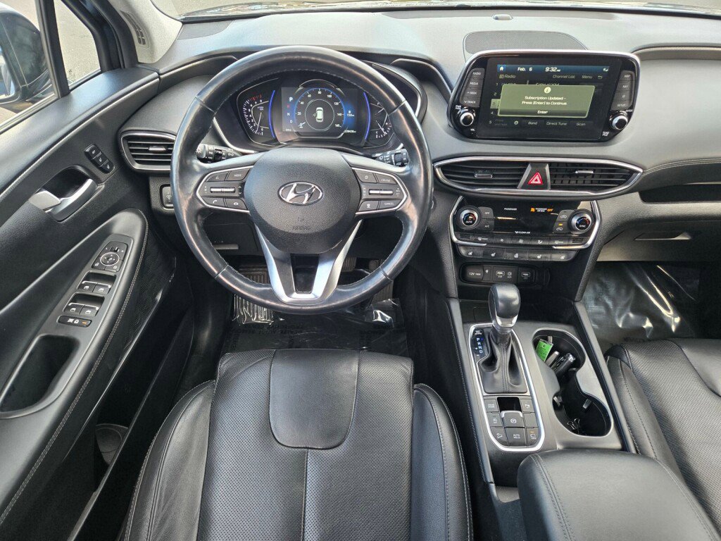 Used 2020 Hyundai Santa Fe Limited image 11