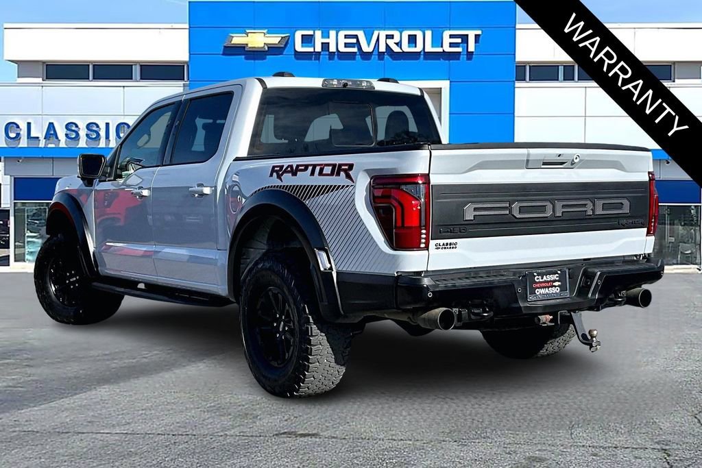 Used 2025 Ford F150 Raptor image 4