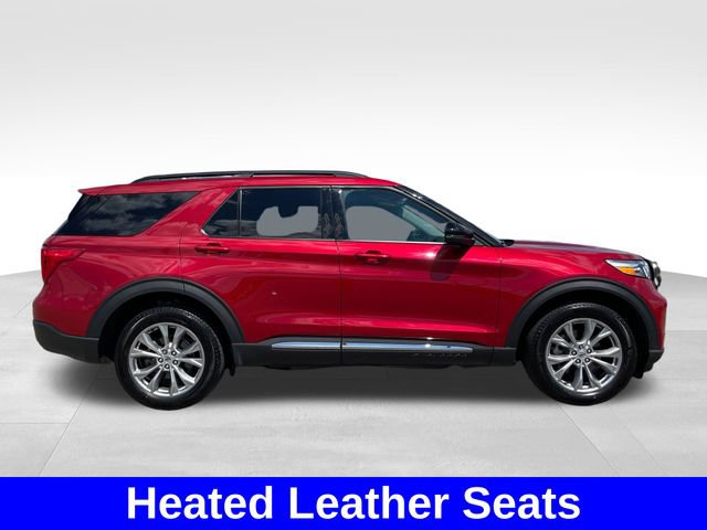 Used 2024 Ford Explorer XLT w/ Equipment Group 202A AWD/4WD image 6