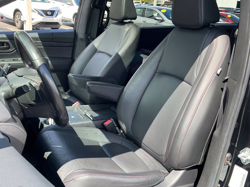 Certified 2025 Honda Odyssey Sport-L image 30