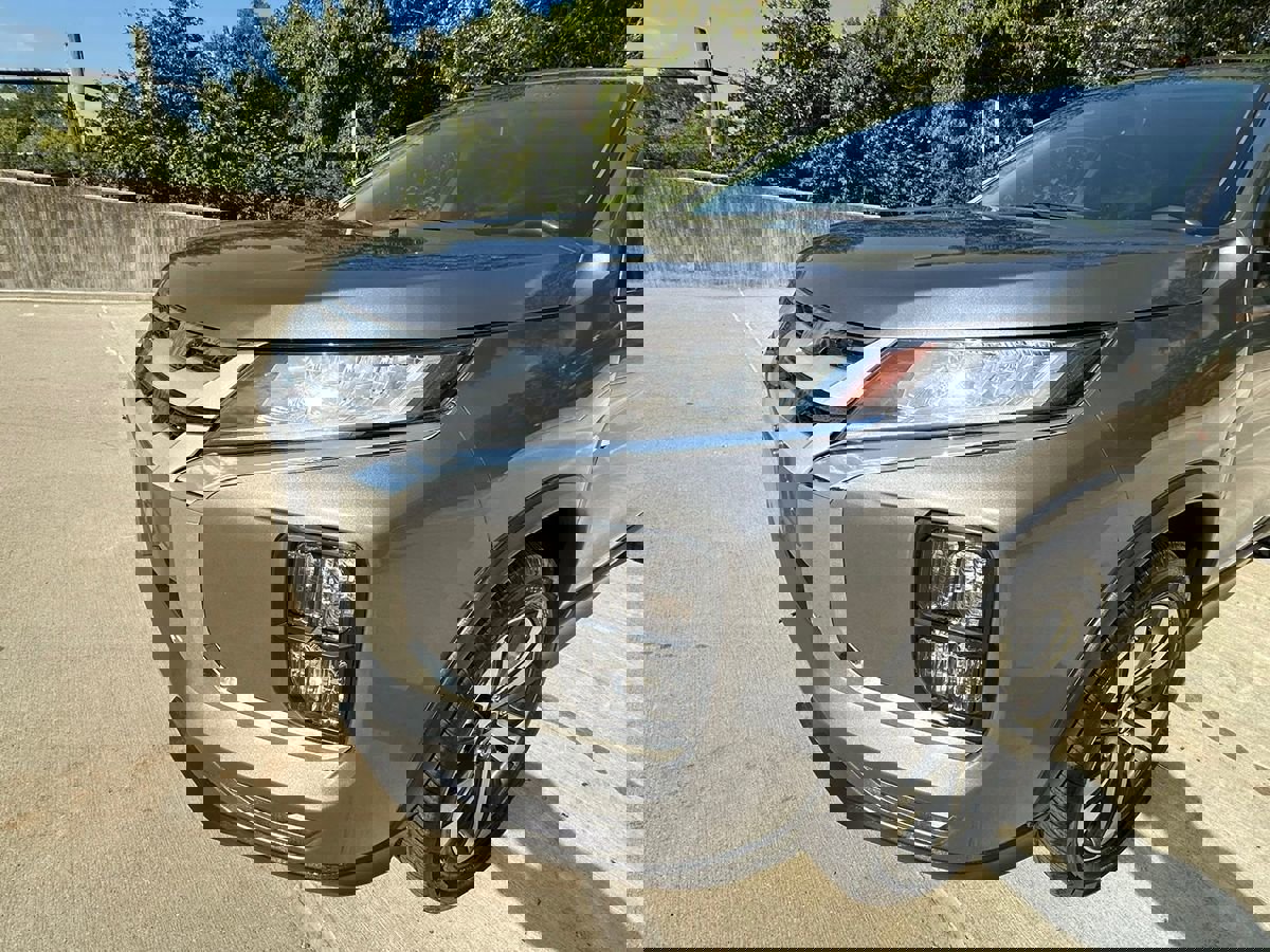 Used 2021 Mitsubishi Outlander Sport ES image 10