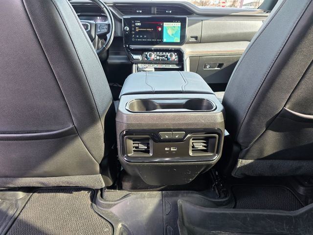 Used 2023 GMC Sierra 1500 AT4 w/ Technology Package AWD/4WD image 17