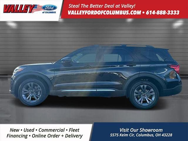 New 2025 Ford Explorer Active w/ Active Comfort Package image 7
