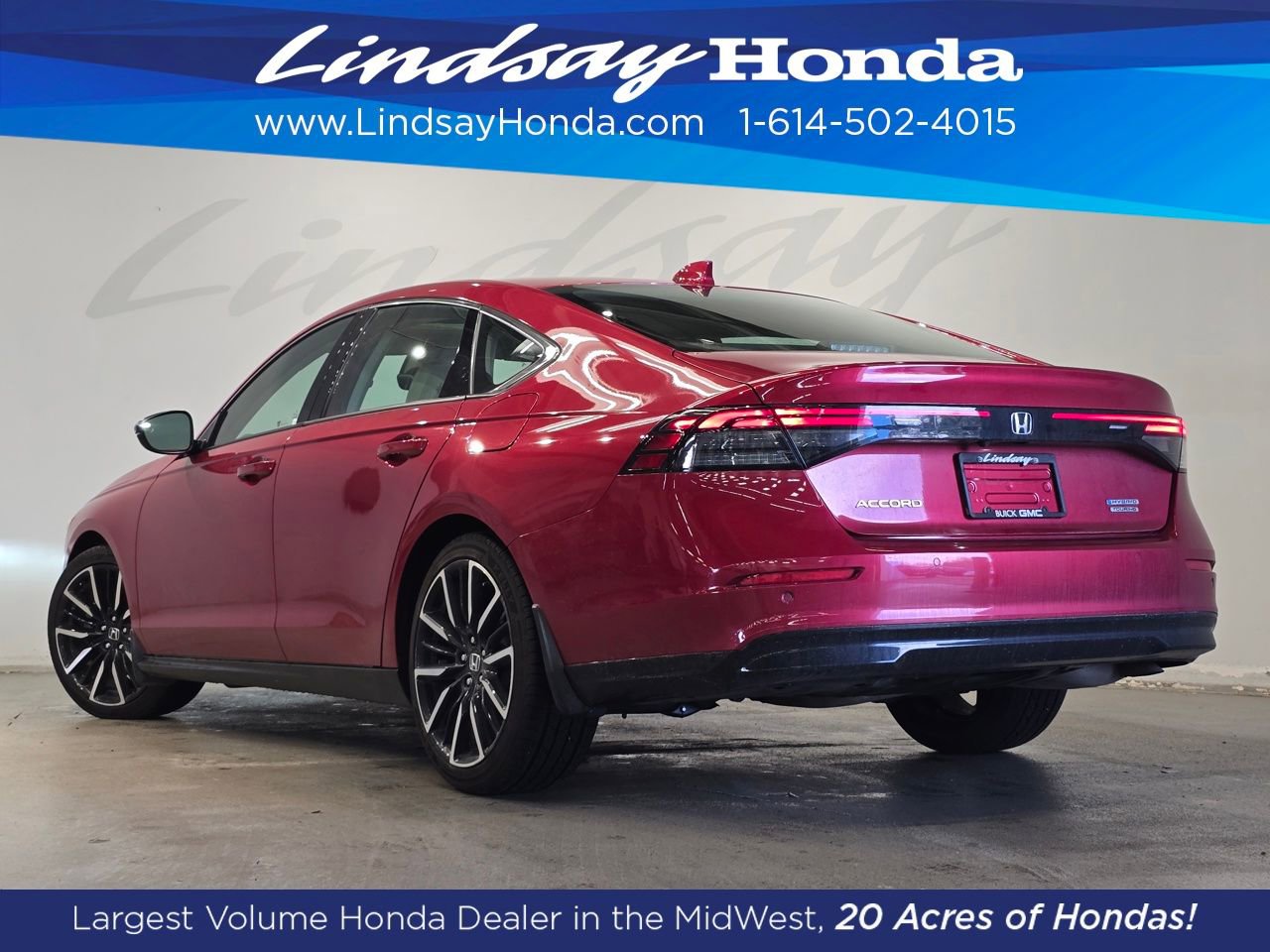 Used 2024 Honda Accord Touring image 4