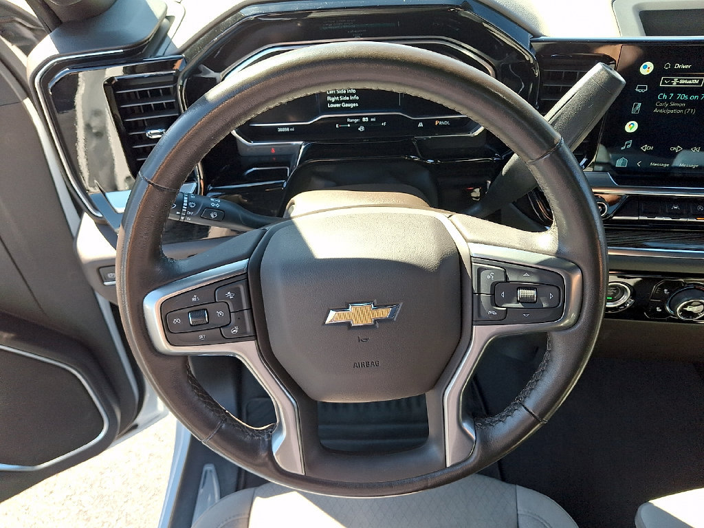 Used 2022 Chevrolet Silverado 1500 LT RWD image 18