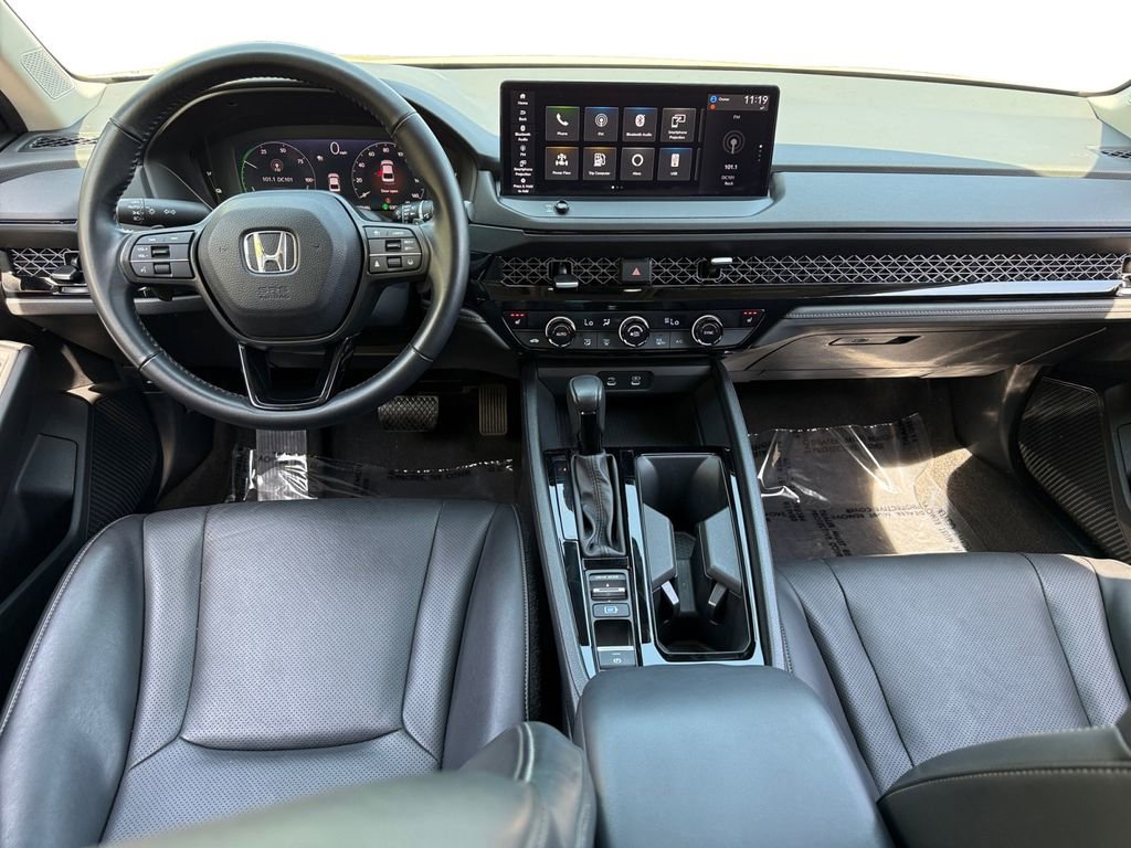 Used 2023 Honda Accord EX-L image 10