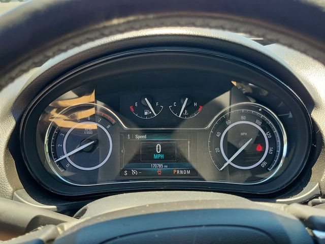 Used 2017 Buick Regal Sport Touring FWD image 29