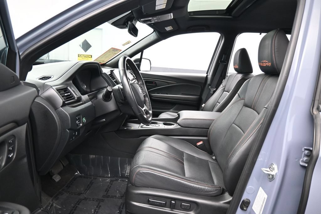 Used 2024 Honda Passport TrailSport image 10