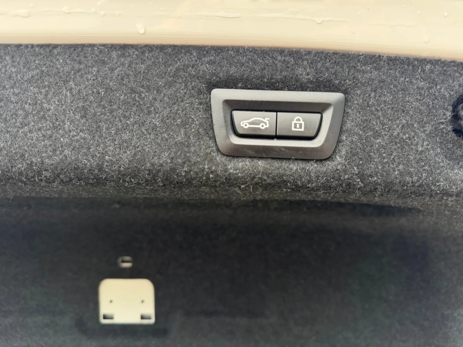 Used 2021 BMW 530i w/ Convenience Package RWD image 28