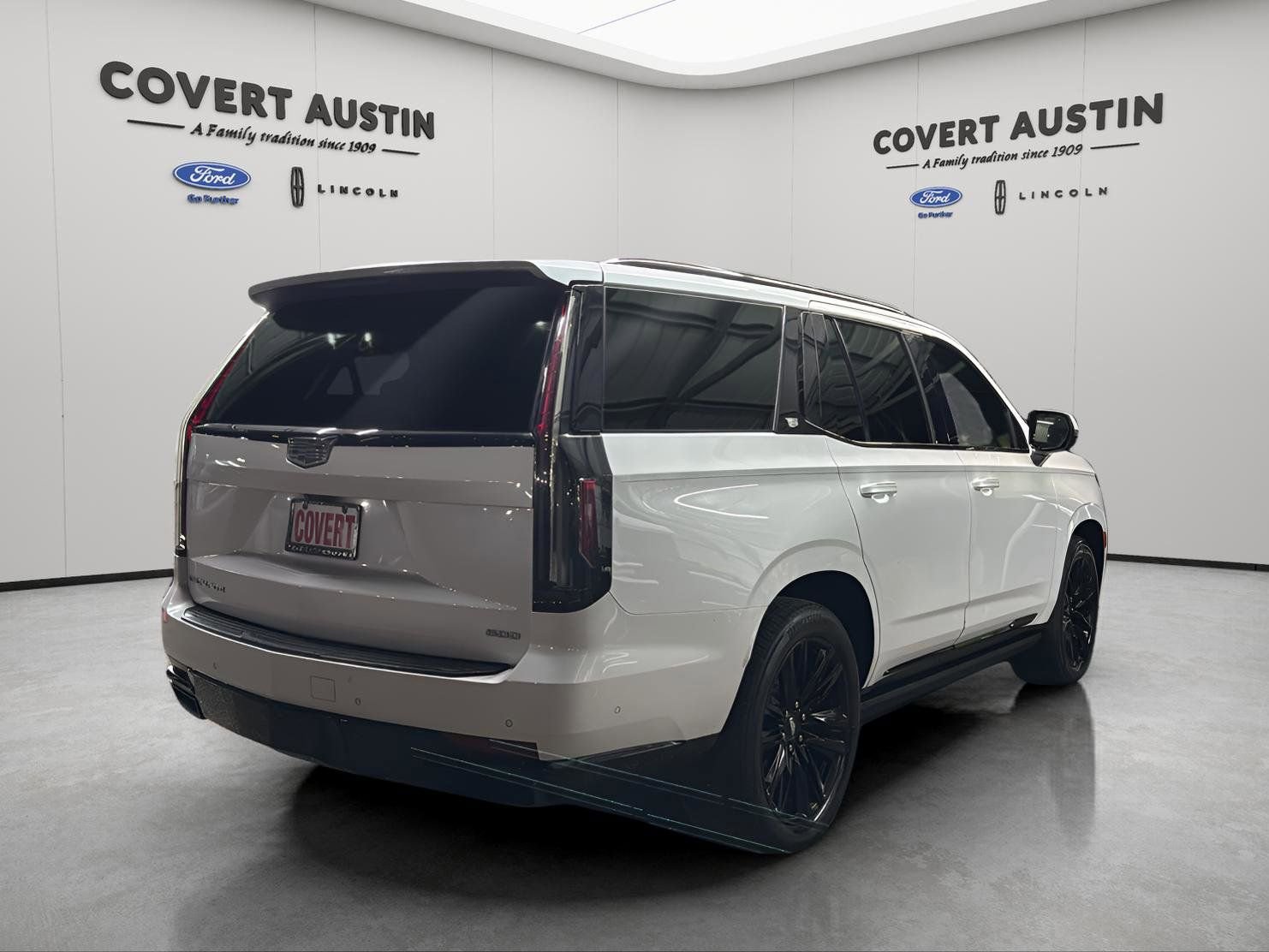 Used 2021 Cadillac Escalade Sport Platinum image 5