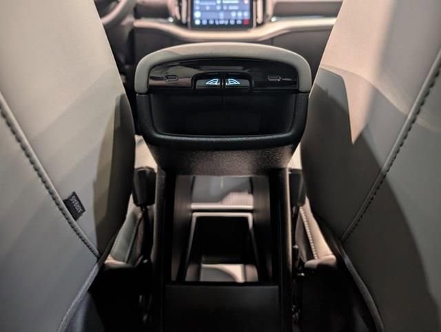 New 2026 Volvo EX30 Cross Country Ultra w/ Protection Package Premier image 19