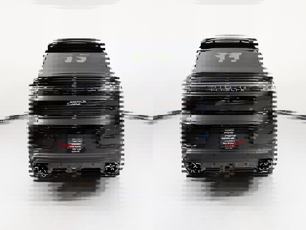 New 2025 Porsche Cayenne S image 6