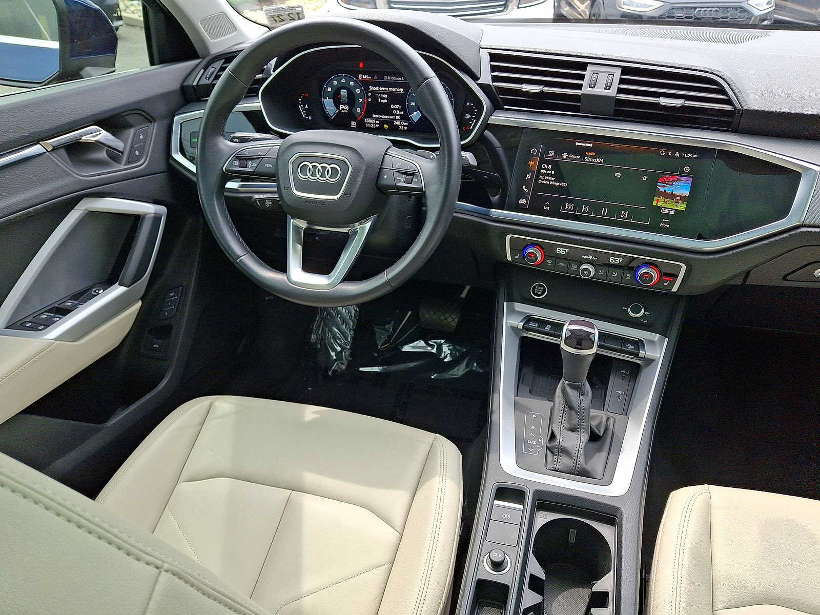 Certified 2023 Audi Q3 2.0T Premium Plus w/ Premium Plus Package AWD/4WD image 15