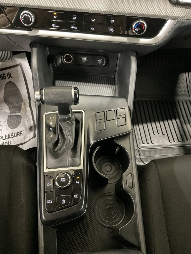 Used 2025 Kia Sportage LX image 18