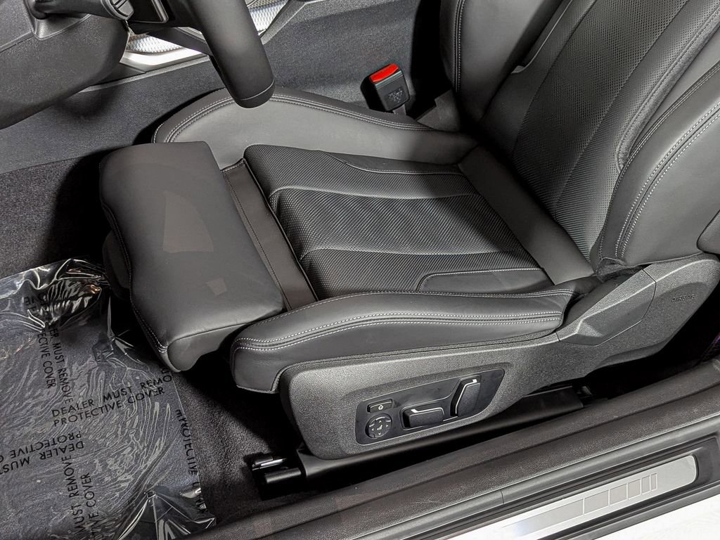 Used 2025 BMW M4 xDrive Competition w/ Executive Package image 20