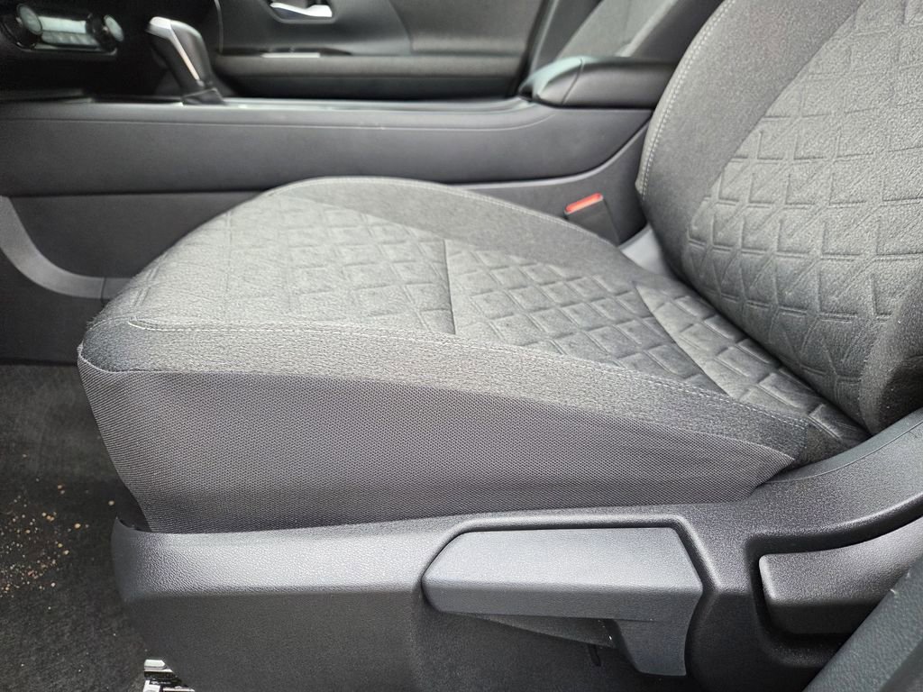 Used 2026 Nissan Kicks SV image 15