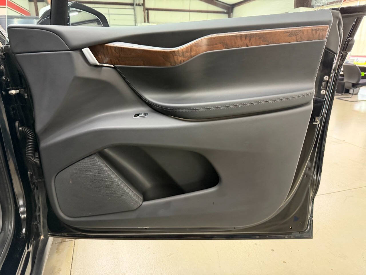 Used 2020 Tesla Model X AWD/4WD image 16