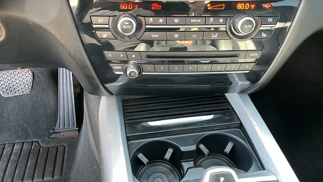 Used 2016 BMW X5 xDrive45e AWD/4WD image 13