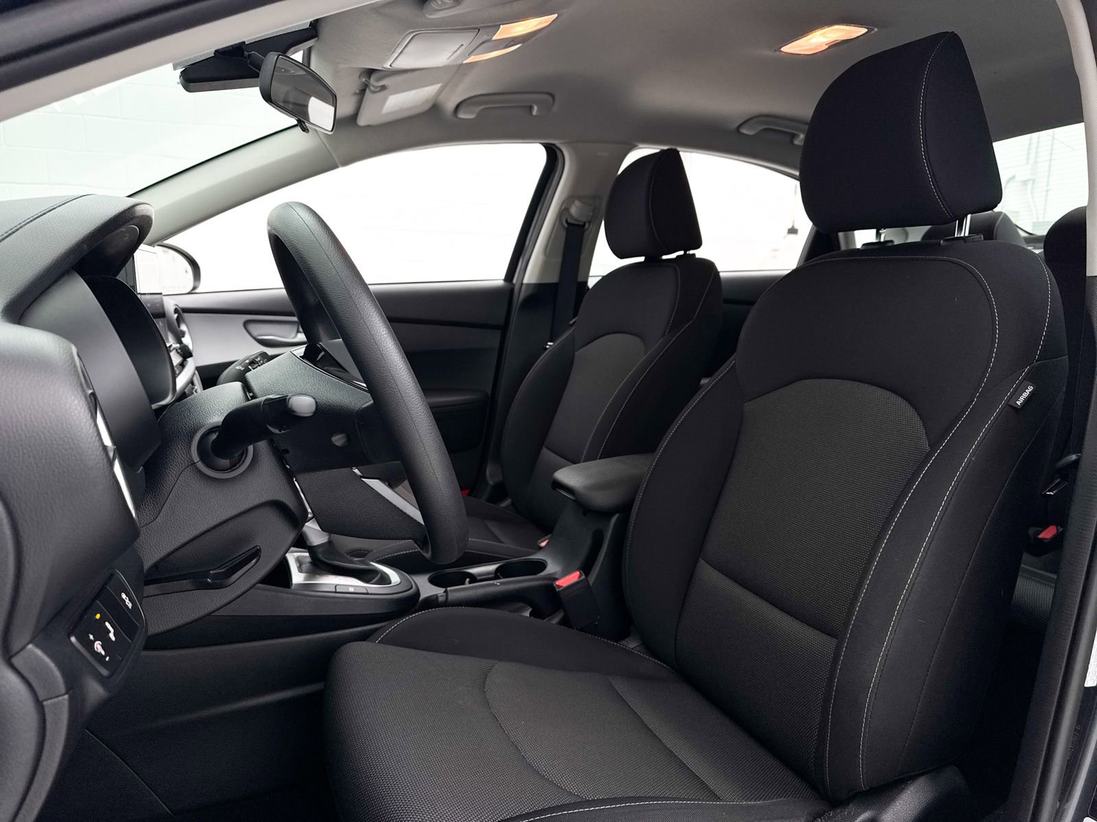 Used 2024 Kia Forte LXS w/ LXS Technology Package image 19