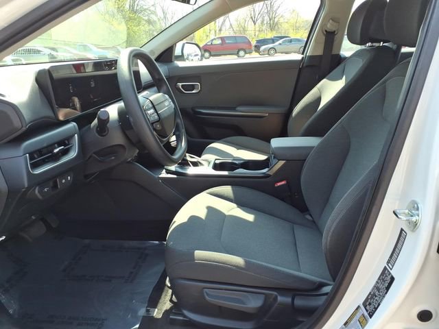 Used 2025 Kia K4 FWD image 17