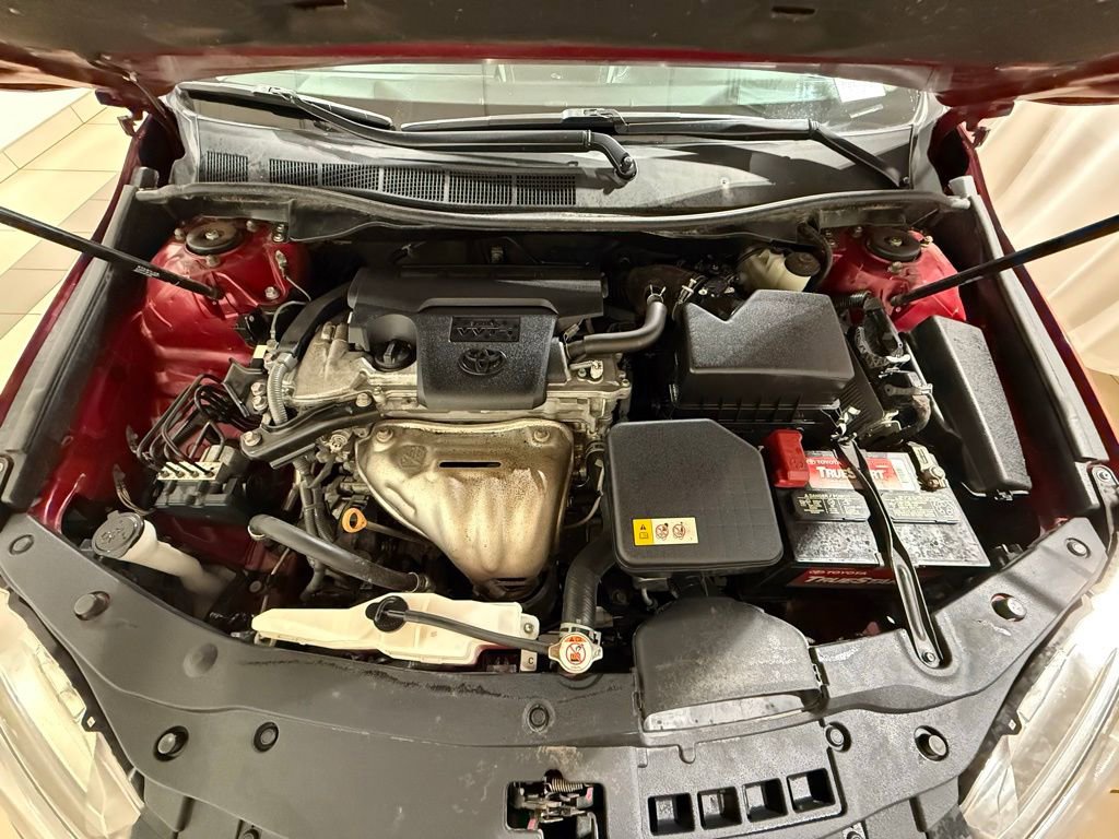 Used 2017 Toyota Camry SE image 10