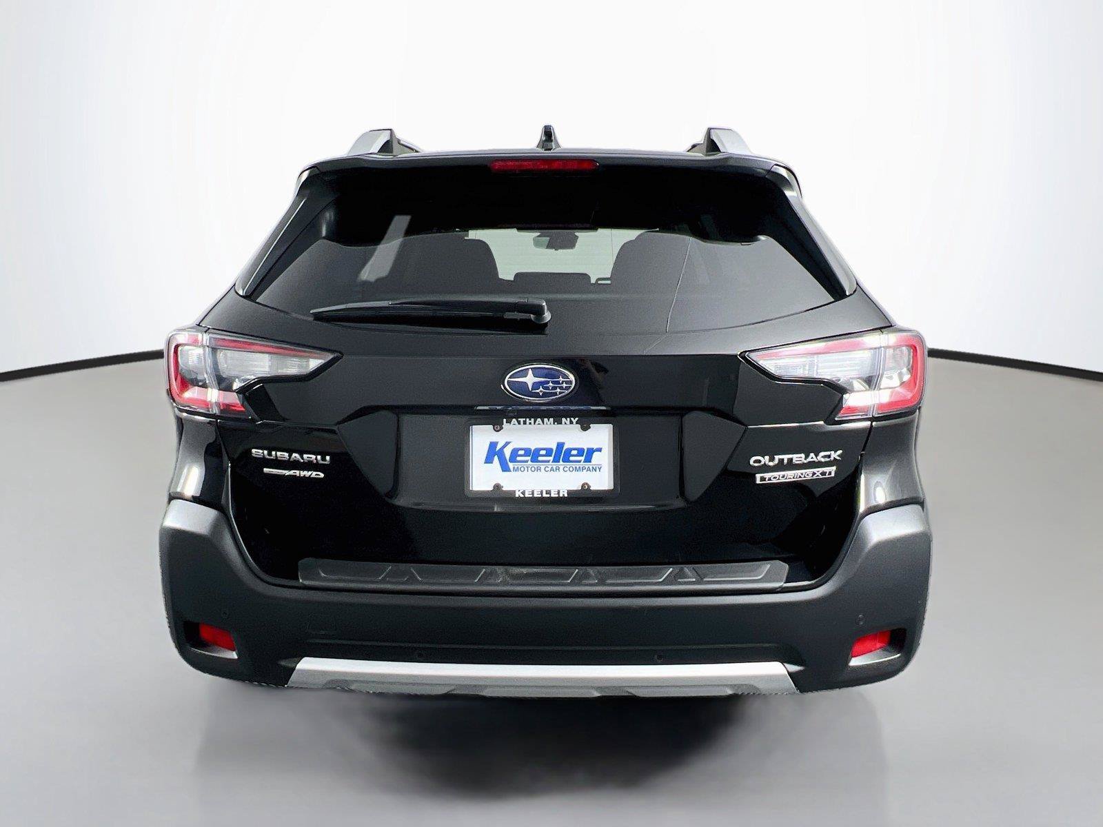 Used 2025 Subaru Outback Touring XT AWD/4WD image 5
