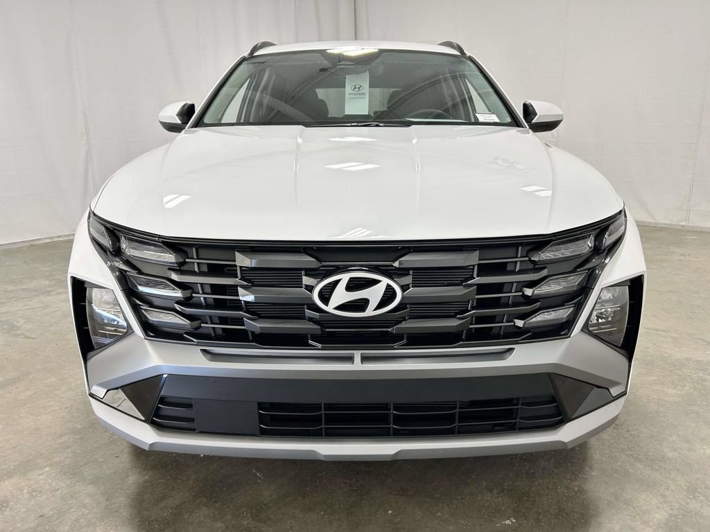 Certified 2025 Hyundai Tucson SEL AWD/4WD image 2
